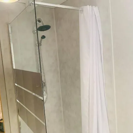 Apartament L'ecolier Futuroscope 4 Personnes