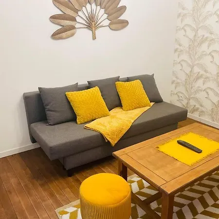 L'écolier Futuroscope 4 Personnes * Beaumont (Vienne)